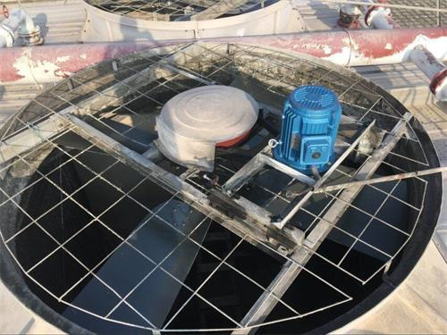 屋顶冷却塔噪声控制方法（楼上冷却塔降噪隔声板）,冷却塔噪音治理工程